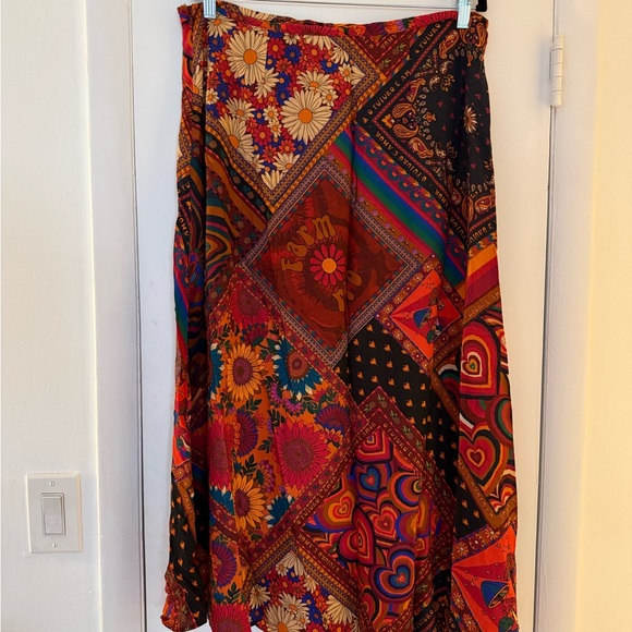 Farm Rio Skirt - Picture 2 of 3